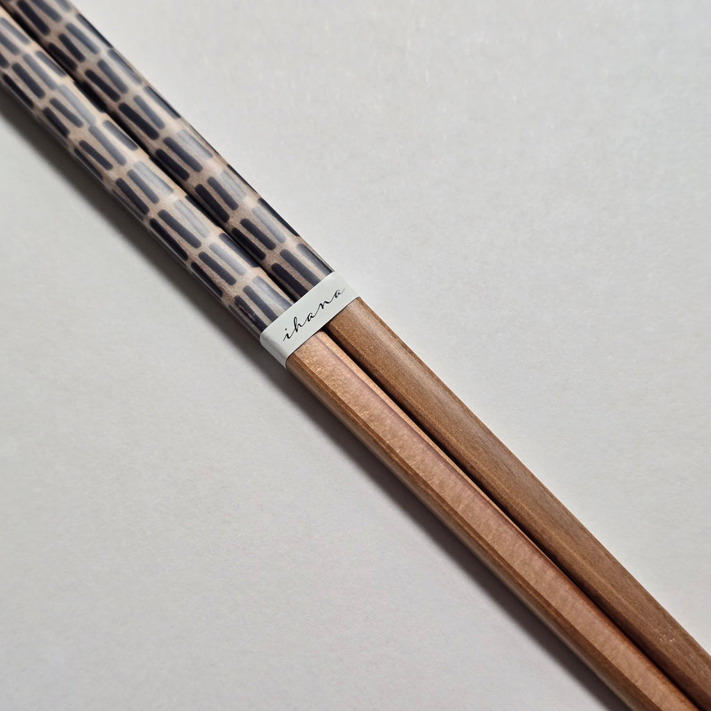 Ihana Fukui Hinoki Wood Chopsticks (Various Colours)