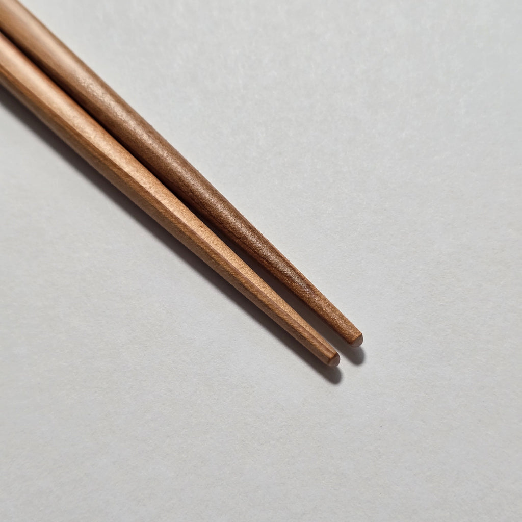 Ihana Fukui Hinoki Wood Chopsticks (Various Colours)