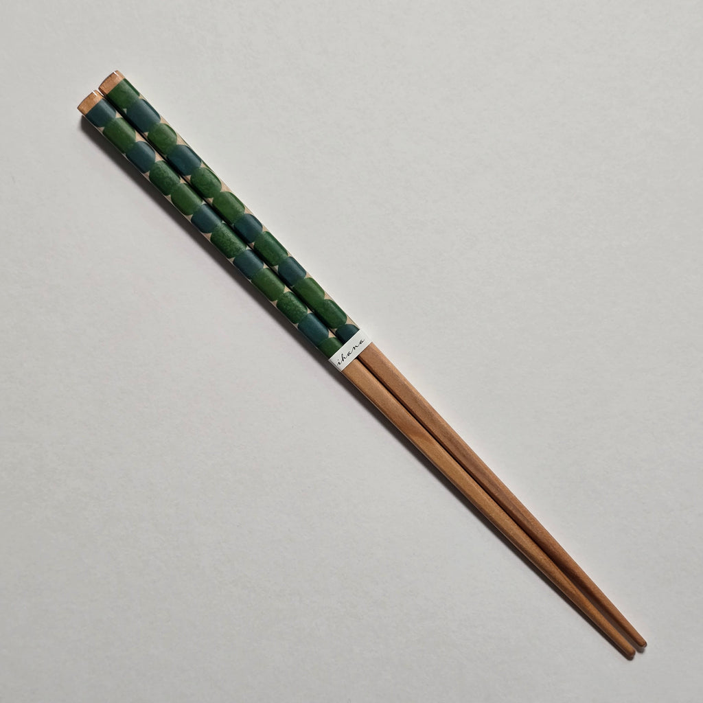 Ihana Fukui Hinoki Wood Chopsticks (Various Colours)