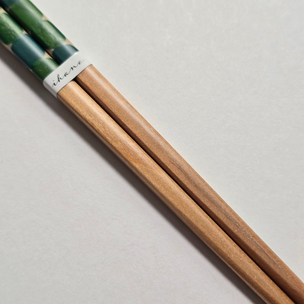 Ihana Fukui Hinoki Wood Chopsticks (Various Colours)