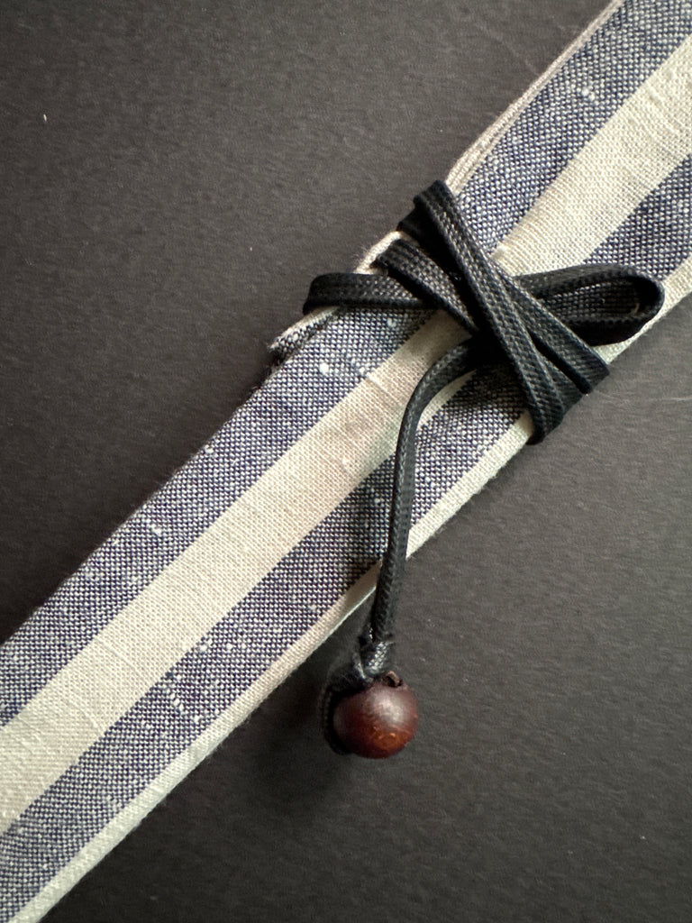 Vertical Chopstick Carrying Case (Various Colours)